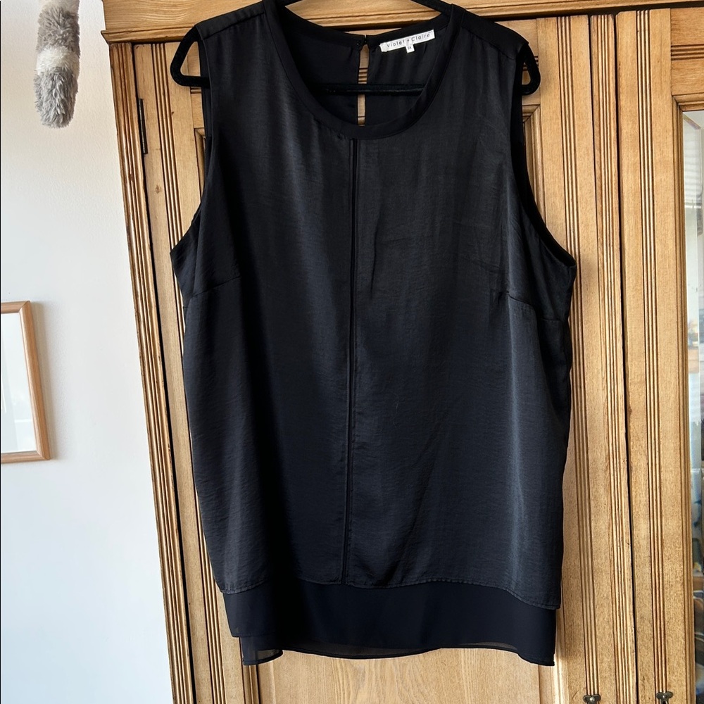 Violet & Claire Black Sleeveless Blouse 2X